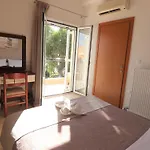 Appart hôtel Lazaratos 2*