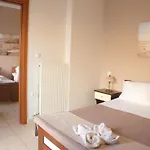 Lazaratos Appart hôtel 2*