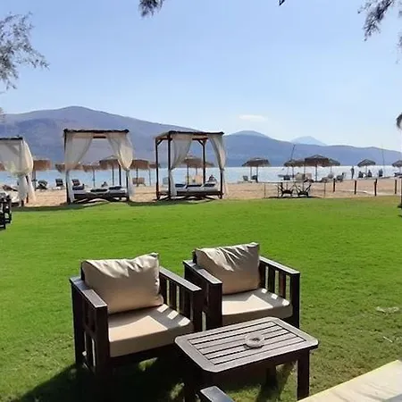 Lazaratos Apart-hotel Kouvalata