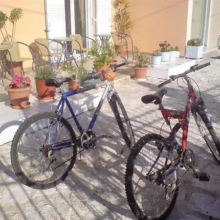 Lazaratos 2* Kouvalata