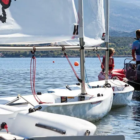 Lazaratos Apart-hotel Kouvalata