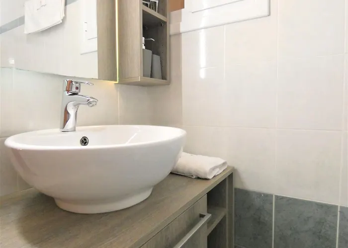 Apart-hotel Lazaratos Kouvalata