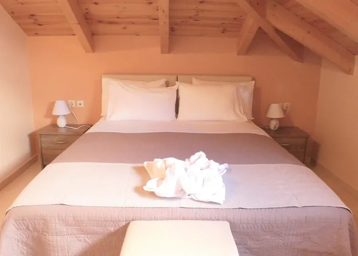 Lazaratos Apart-hotel 2*