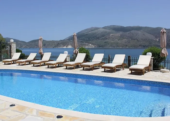 Lazaratos 2* Kouvalata