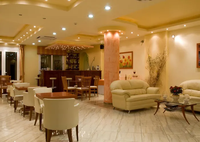 Apart-hotel Lazaratos