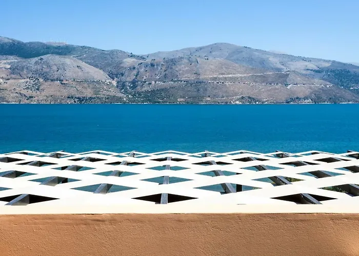 Lazaratos 2* Kouvalata