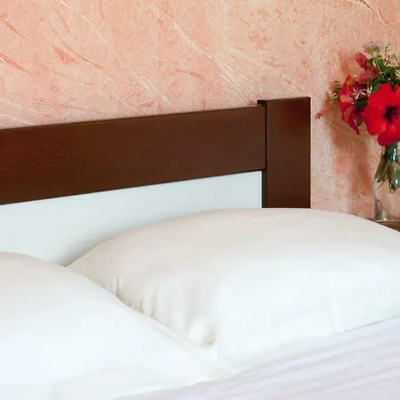 Lazaratos Apartmanhotel